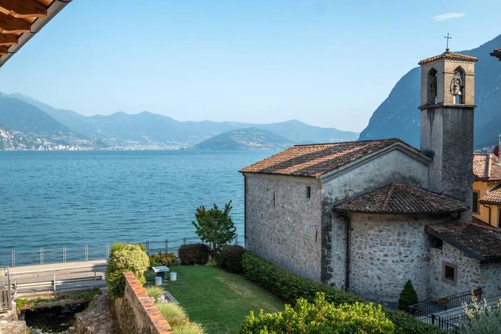 Happy Guest Apartments - Lake & Style Riva di Solto Buitenkant foto